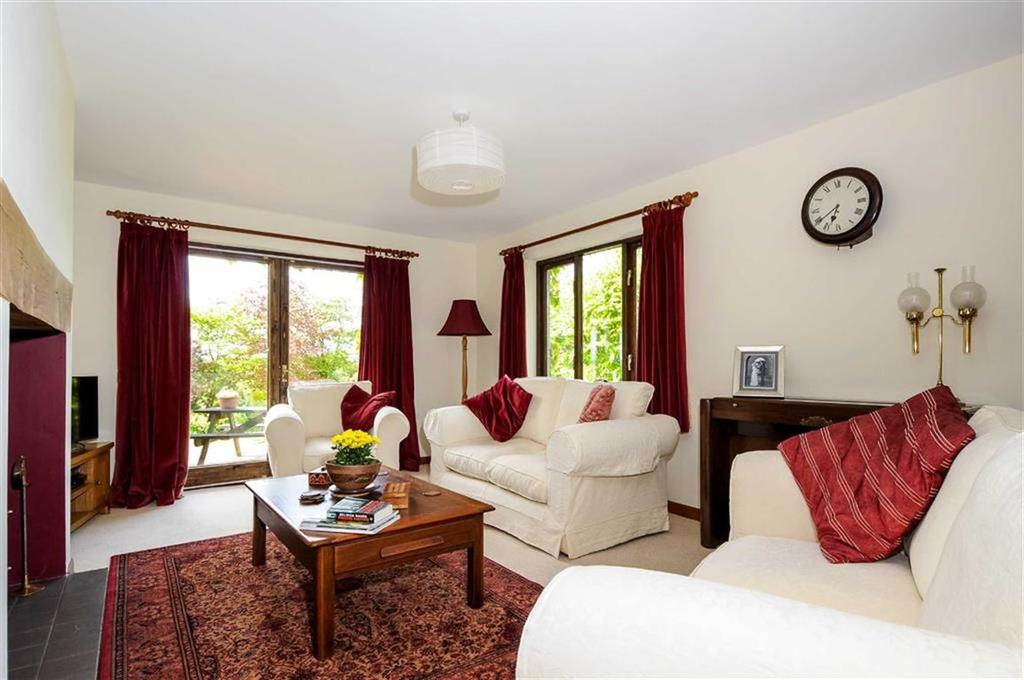 Horwood, Horwood, Bideford, Devon, EX39 5 bed detached house £525,000