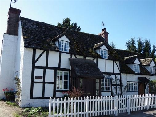 Eardisley Herefordshire 2 Bed Cottage 675 Pcm 156 Pw