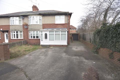2 bedroom apartment to rent, Buckthorne Grove, High Heaton