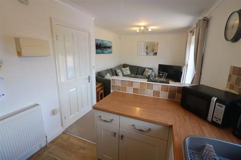 2 bedroom end of terrace house to rent, The Acorns, Gilberdyke, East Yorkshire