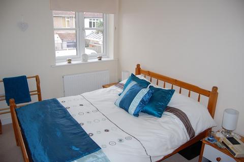 2 bedroom mews to rent - Hamworthy, Poole