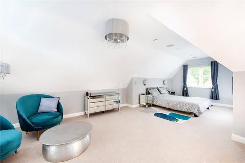 5 bedroom detached house for sale, Towcester Road, Silverstone, Towcester, Northamptonshire, NN12