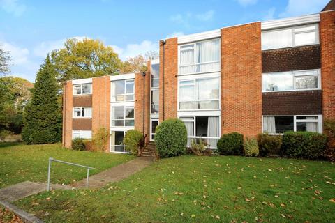 2 bedroom apartment to rent, Sunninghill,  Berkshire,  SL5