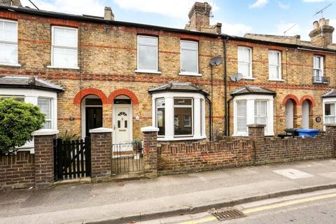 3 bedroom terraced house to rent, Vansittart Road, Windsor, Berkshire