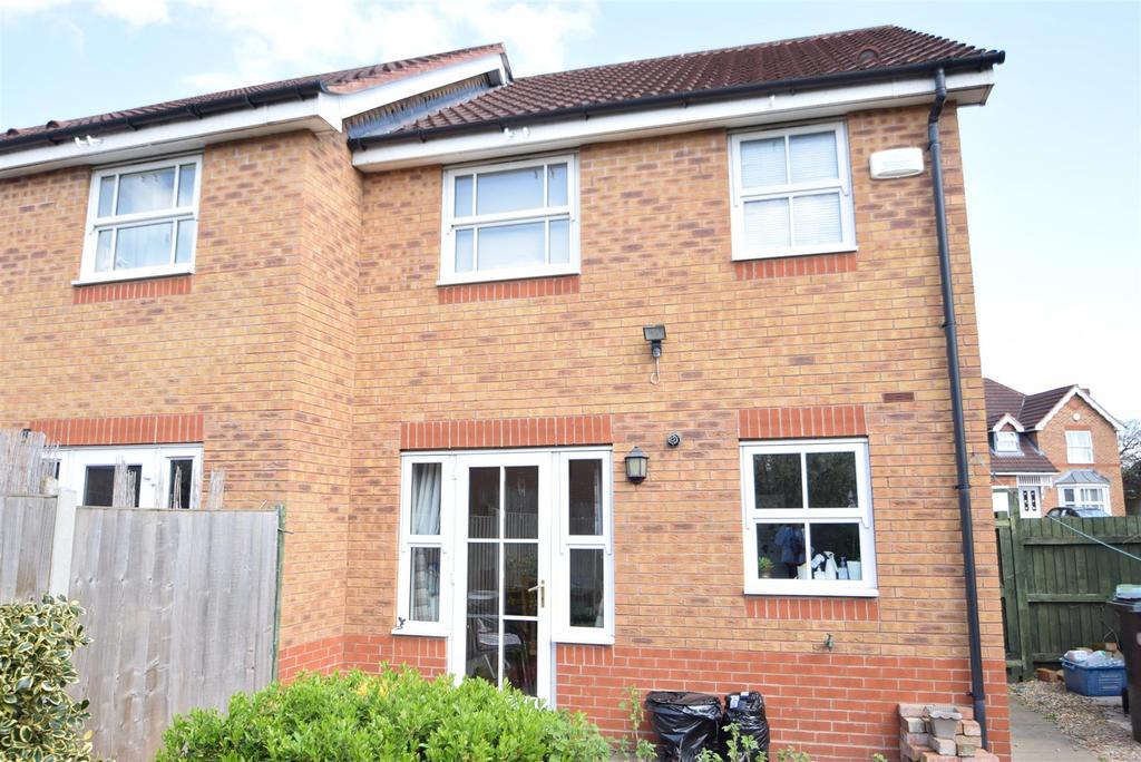 7 Latchford Lane, Berwick Grange, Shrewsbury, SY1 4YG 3 bed house £165,000