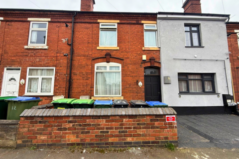 3 bedroom terraced house to rent, Caroline Street, West Bromwich, B70 8LB