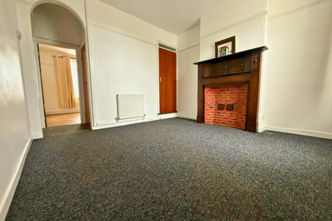3 bedroom terraced house to rent, Caroline Street, West Bromwich, B70 8LB