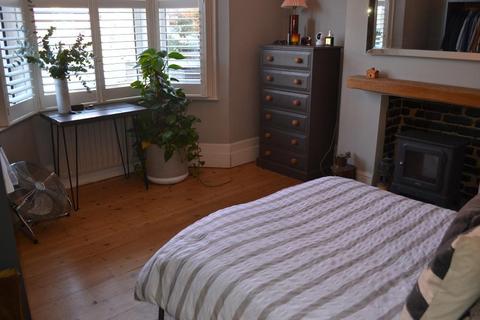 undefined, Longley Road, Tooting, London, SW17 9LH