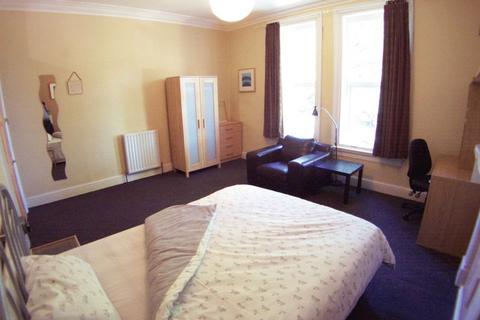 undefined, 9 Spring Road, Leeds