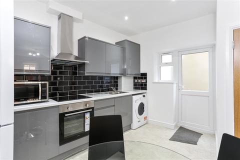 1 bedroom house to rent - Mile End Place, London, E1