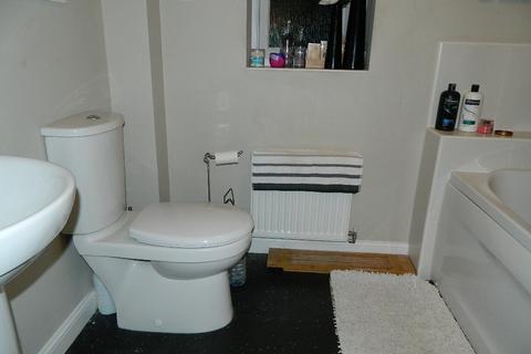 1 bedroom in a house share to rent, Queens Road, Everton L6