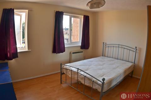 1 bedroom flat to rent, Express Drive, Ilford, IG3