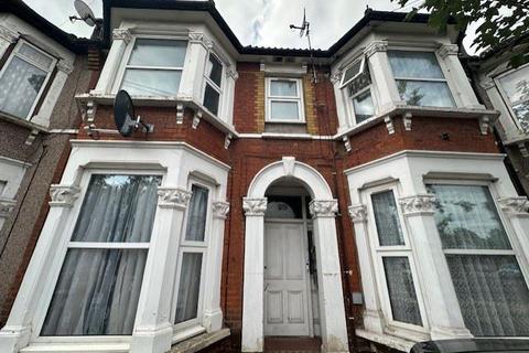 1 bedroom flat to rent, Northbrook Road, Ilford, IG1
