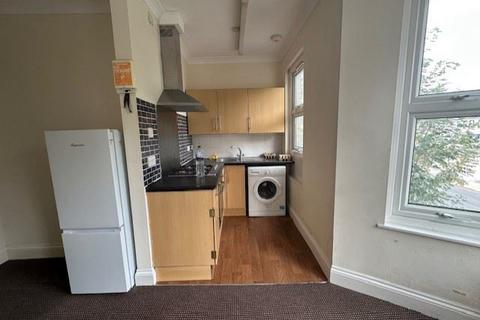 1 bedroom flat to rent, Northbrook Road, Ilford, IG1