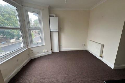1 bedroom flat to rent, Northbrook Road, Ilford, IG1
