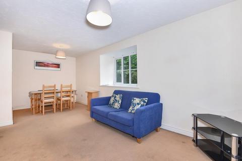 2 bedroom apartment to rent, Charnwood House,  Rembrandt Way,  RG1