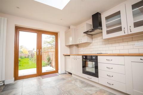 2 bedroom terraced house to rent, Orchard Street, Maidstone, Kent, ME15