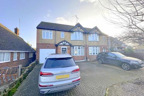 4 bedroom semi-detached house to rent, Barton Road, Luton, Bedfordshire, LU3 2BE