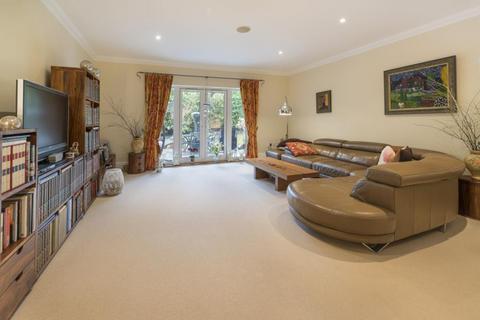 undefined, Sunningdale, Berks