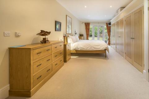 undefined, Sunningdale, Berks