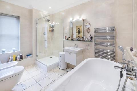 undefined, Sunningdale, Berks