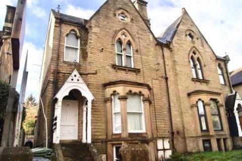 2 bedroom apartment to rent, New North Road, Edgerton, Huddersfield, HD1