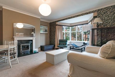 3 bedroom apartment to rent, Eskdale Mansions, Eskdale Terrace, Newcastle Upon Tyne