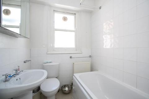 4 bedroom flat for sale, Leith Mansions, London, W9
