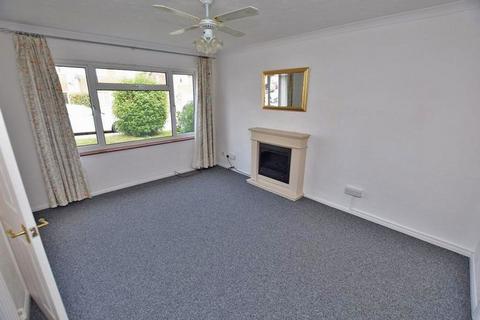 3 bedroom property to rent, Chestnut Drive, Coxheath, Maidstone