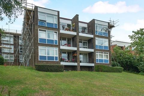 undefined, Filmer Grove, Godalming GU7