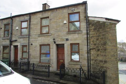 2 bedroom terraced house to rent, Princess Street Bacup.