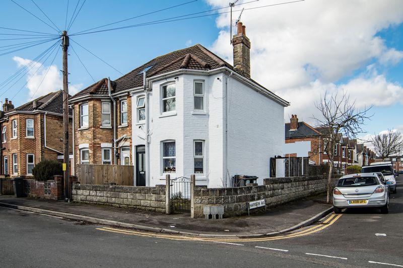 Grants Avenue, Bournemouth 3 bed property £320,000