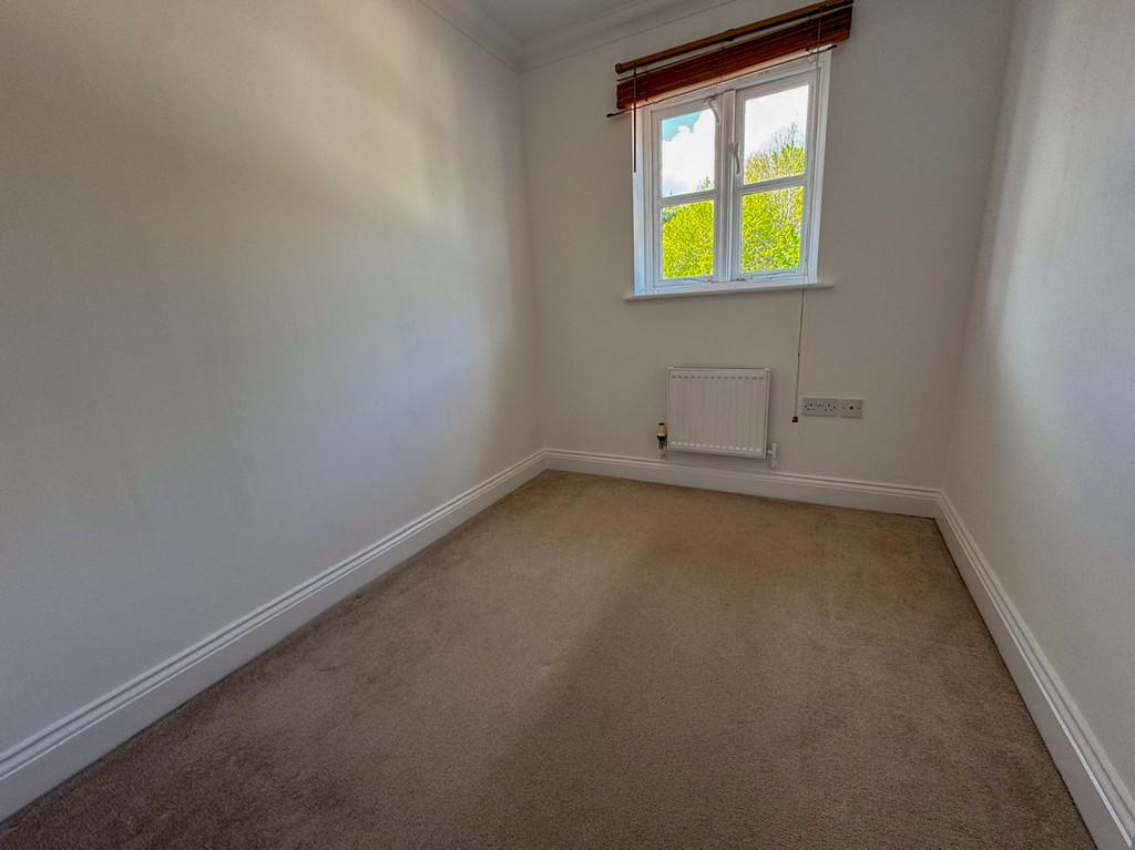 74b881cf-6300-4e79-9e26-10aebd905563