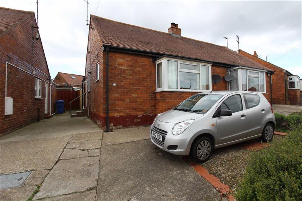 Bempton Crescent, Bridlington, East Yorkshire, YO16 2 bed semidetached