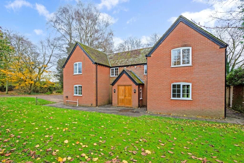 Etchilhampton, Devizes, Wiltshire, SN10 4 bed detached house to rent