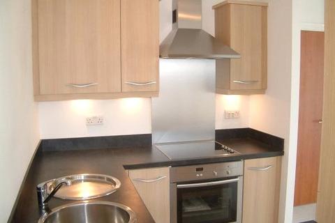 2 bedroom apartment to rent - Cameronian Square, Worsdell Drive, Gateshead, Tyne and Wear, NE8