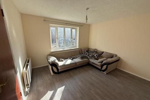 1 bedroom flat to rent, Alliance Close, Wembley
