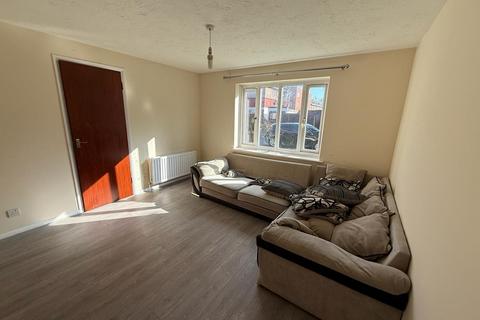 1 bedroom flat to rent, Alliance Close, Wembley
