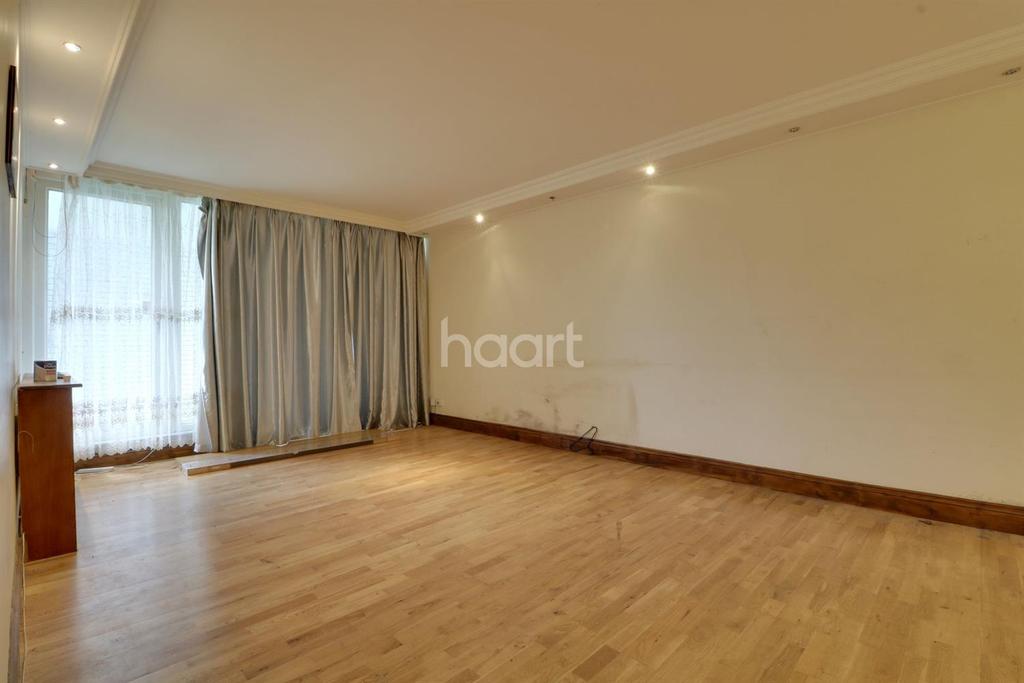Salmon Street, Kingsbury 2 bed flat £425,000