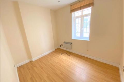 1 bedroom apartment to rent, Large 1 Bedroom unfurnished Flat in Canton