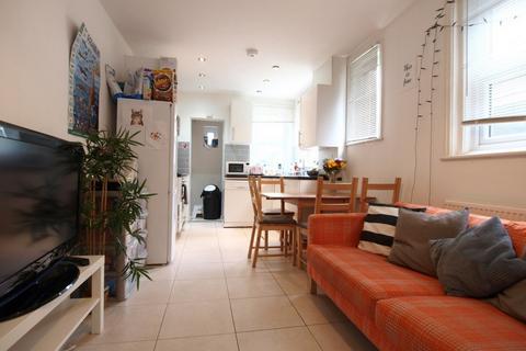 5 bedroom house to rent, Springfield Road, Seven Sisters, N15