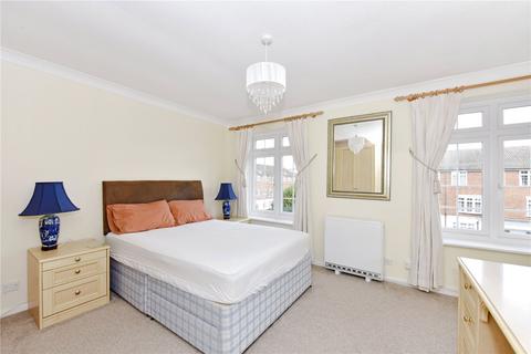 2 bedroom duplex to rent, Lammas Court, Windsor, Berkshire, SL4