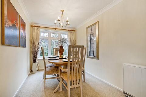 2 bedroom duplex to rent, Lammas Court, Windsor, Berkshire, SL4