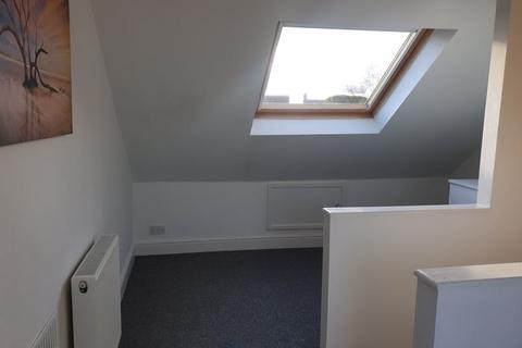 4 bedroom house share to rent, Nelson Road, Worcester WR2