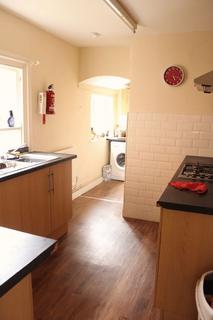 5 bedroom house share to rent, Middle Street, Worcester WR1