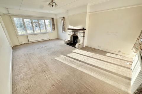 5 bedroom detached house to rent, Parkway, Camberley GU15