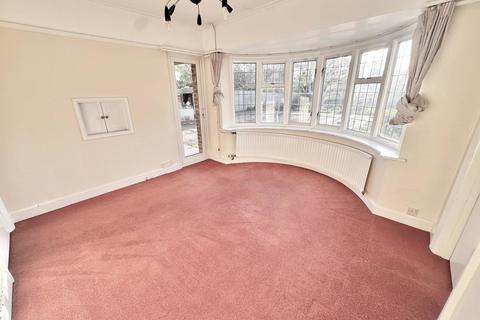 5 bedroom detached house to rent, Parkway, Camberley GU15