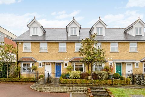 3 bedroom terraced house to rent, The Mews, Upper Village Road, Sunninghill, Berkshire