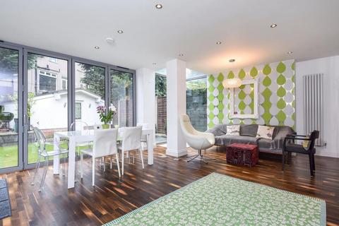 3 bedroom apartment to rent, Talbot Road,  Highgate,  N6