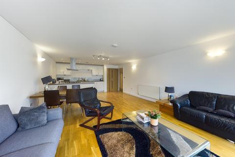 2 bedroom apartment to rent - Pinnacle Quay, Sutton Harbour